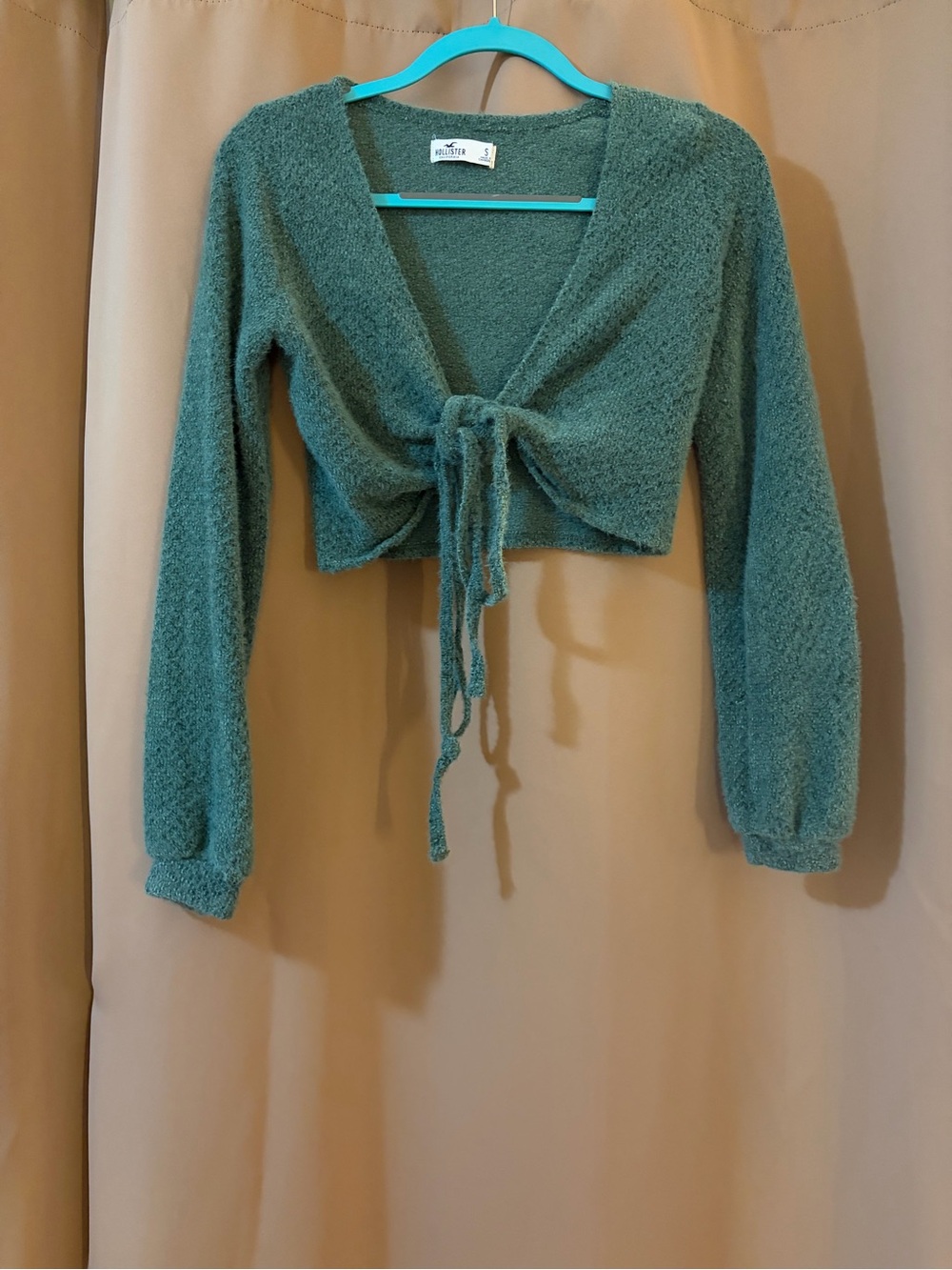 Hollister Olive Green Textured Knit Sweater size small